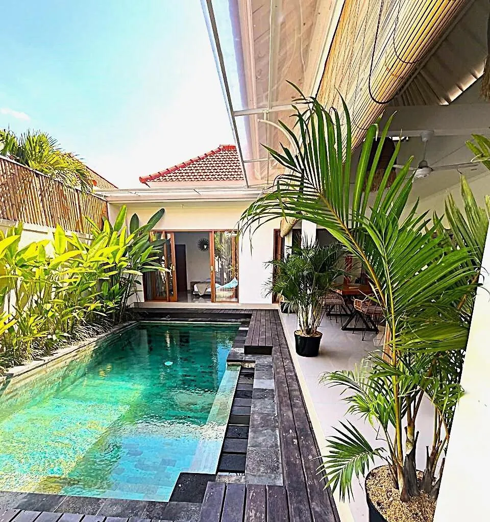 Canggu - Villa Romy - 2 Bedrooms - Private Pool Kerobokan  Indonesia