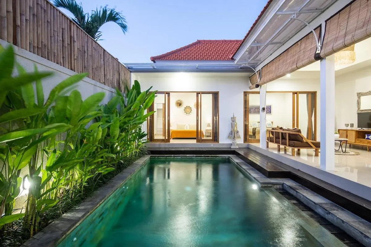Canggu - Villa Romy - 2 Bedrooms - Private Pool Kerobokan  Kerobokan (Bali)