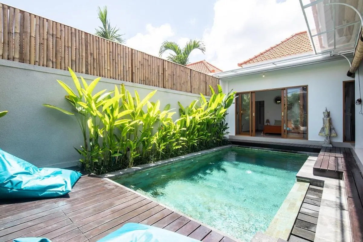 Canggu - Villa Romy - 2 Bedrooms - Private Pool Kerobokan  0*, Kerobokan (Bali)