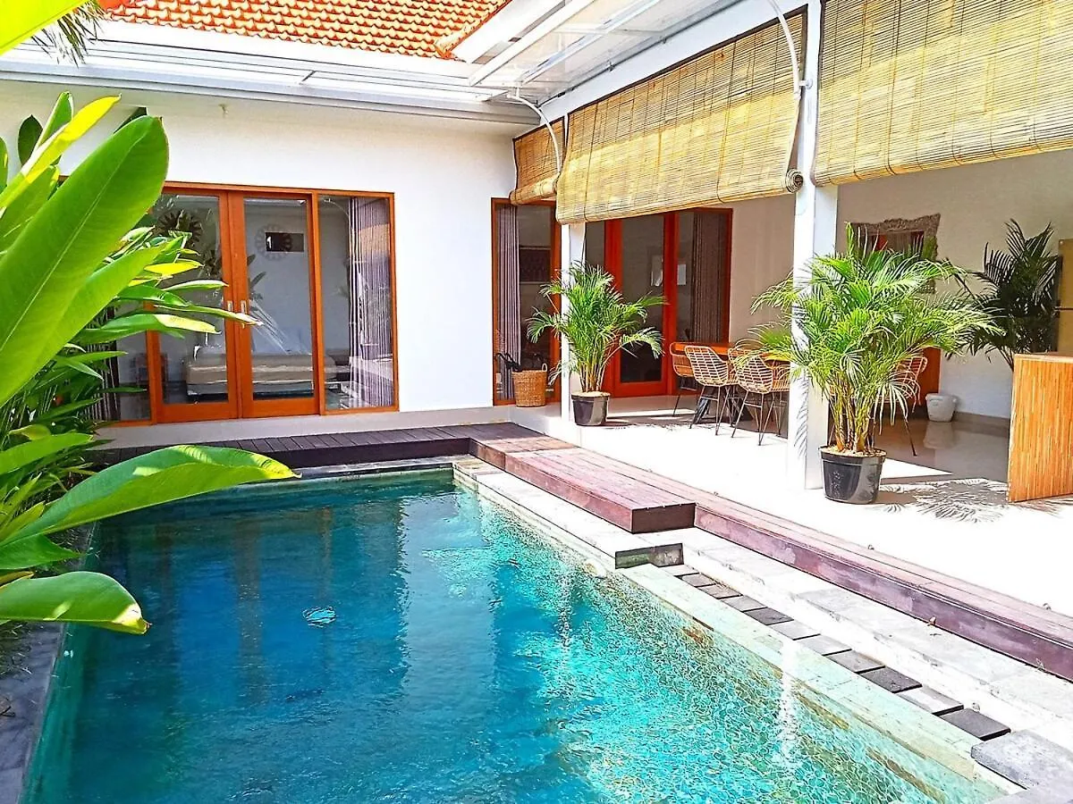 Canggu - Villa Romy - 2 Bedrooms - Private Pool Kerobokan